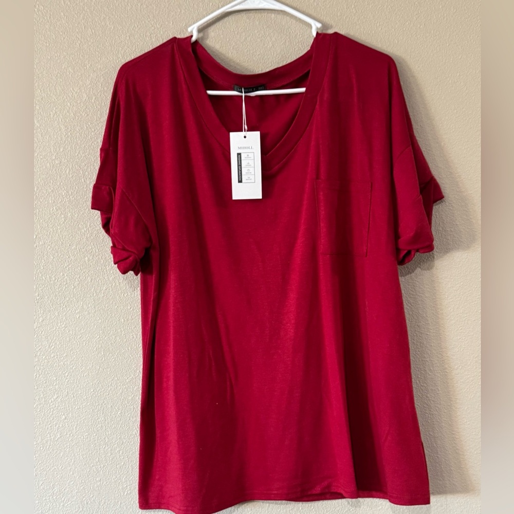 Red pocket shirt